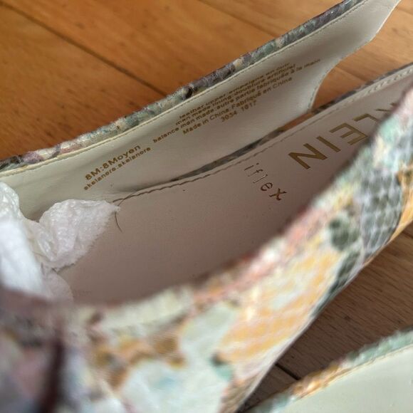 HOST PICK Y2K Anne Klein Multicolor Slingback Kitten Heels with Ruffle 8M - Picture 11 of 15